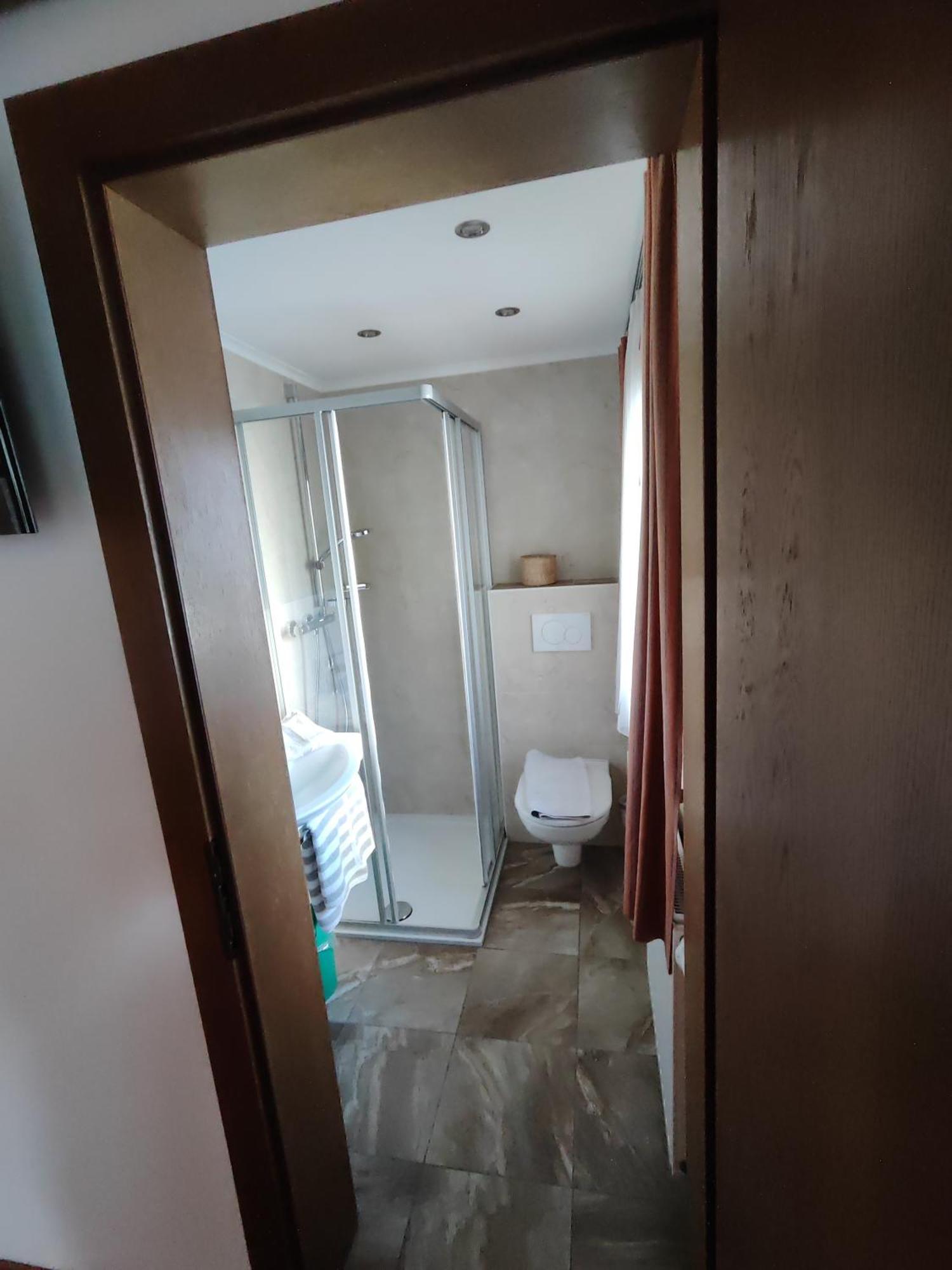 Pension Lachmayer คริมเมล ภายนอก รูปภาพ